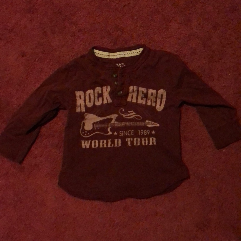 3T long sleeve shirt